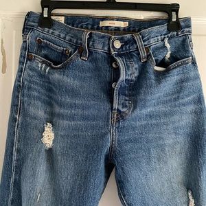 Levi’s premium denim WEDGIE 28